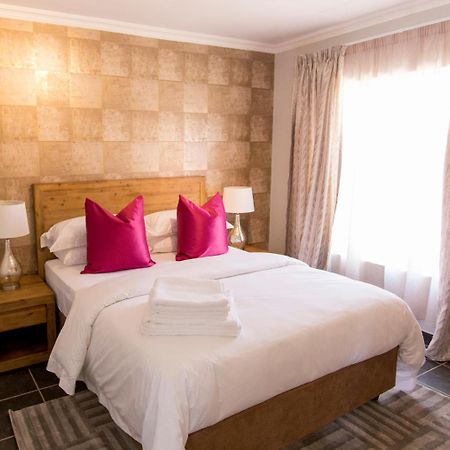 3 Lux Suites Middelburg  Exteriér fotografie