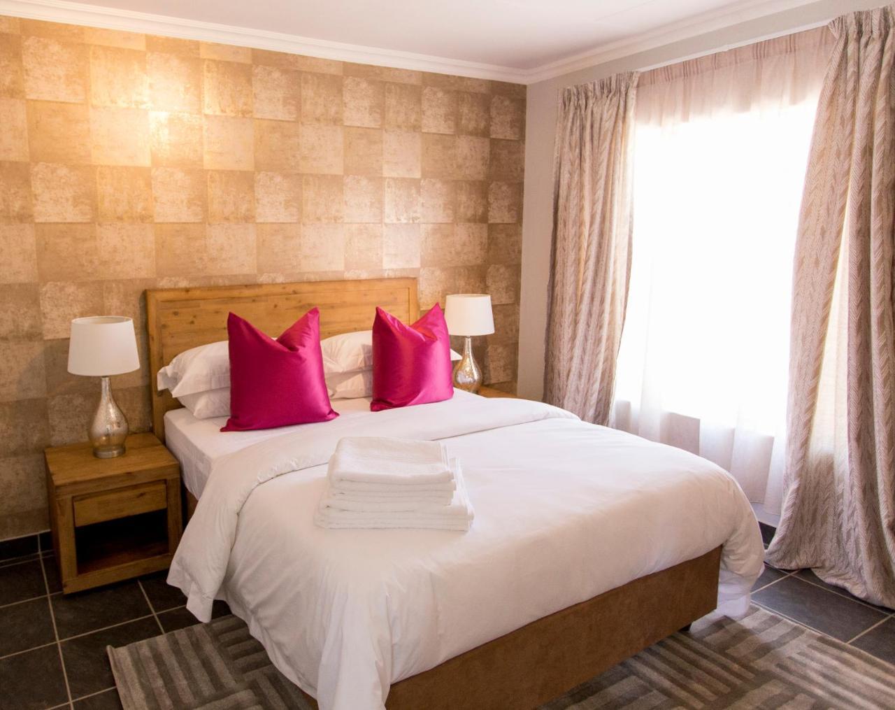 3 Lux Suites Middelburg  Exteriér fotografie